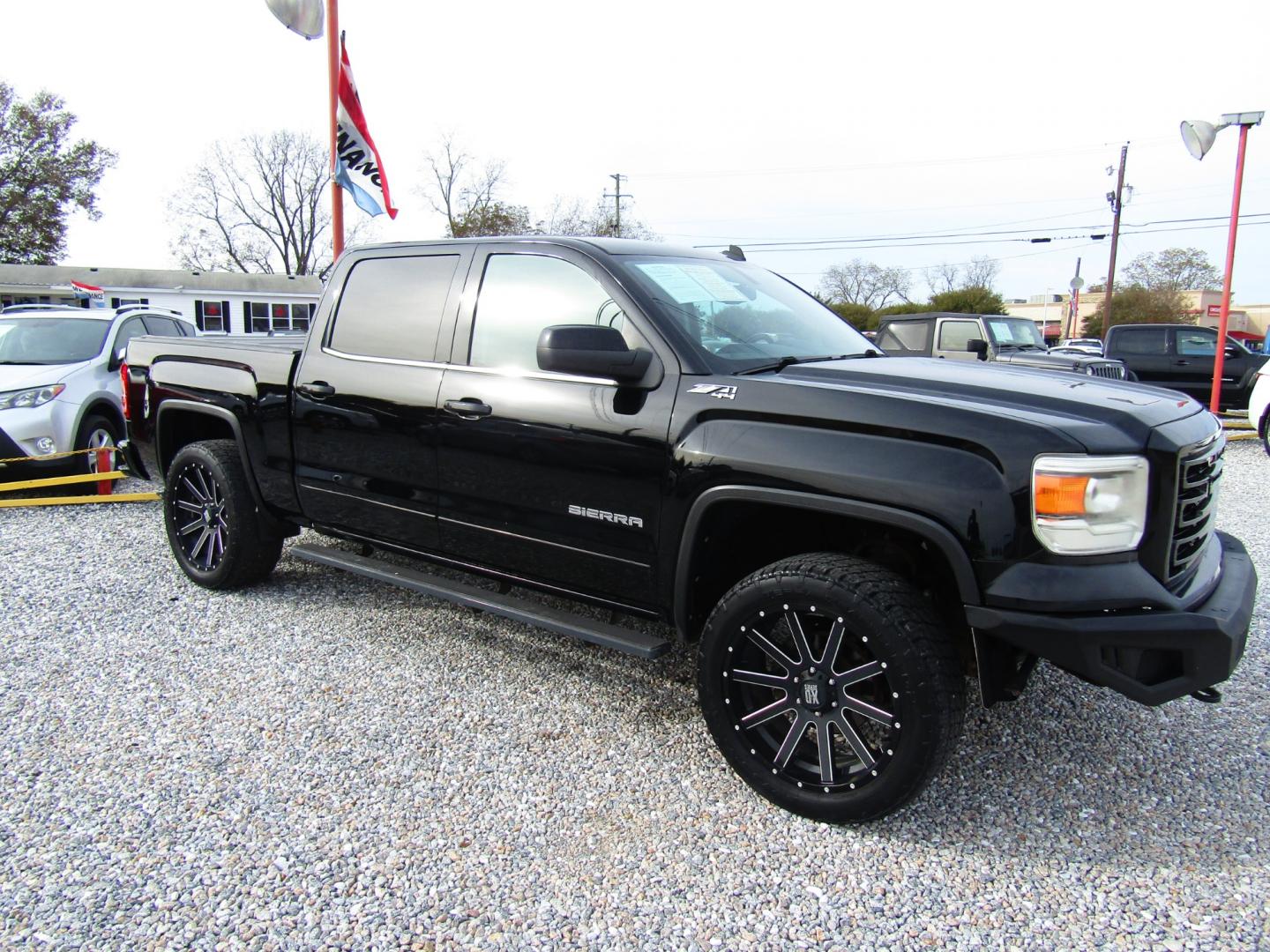 2014 Black /Gray GMC Sierra 1500 SLE Crew Cab 4WD (3GTU2UEC3EG) with an 5.3L V8 OHV 16V engine, Automatic transmission, located at 15016 S Hwy 231, Midland City, AL, 36350, (334) 983-3001, 31.306210, -85.495277 - Photo#0